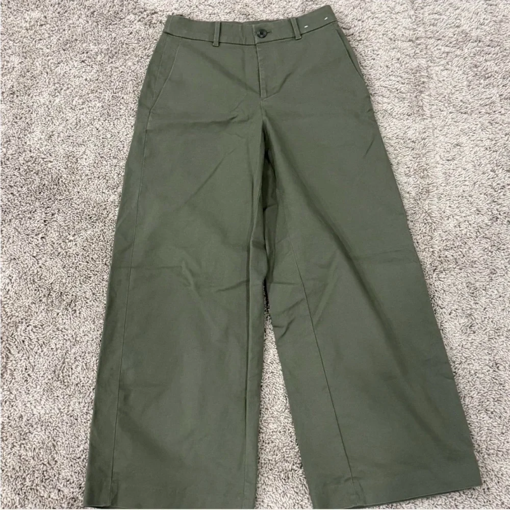 Green Wide-Leg Pants Uniqlo Womens Size 6 Medium - Picture 1 of 8